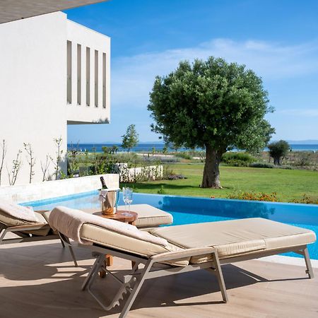 Ammoa Luxury Hotel & Spa Resort Nikiti  Exterior photo The hotel's pool