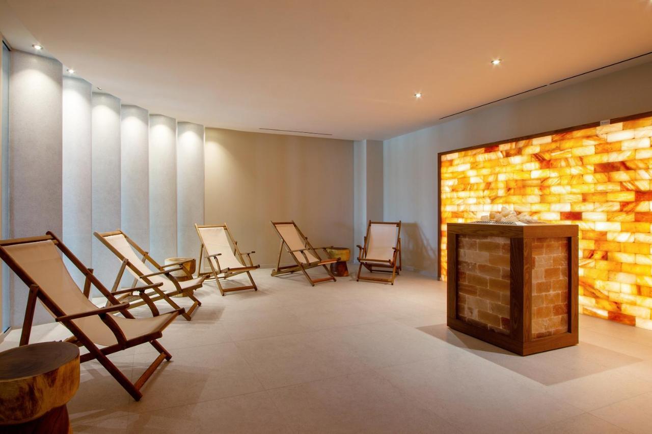 Ammoa Luxury Hotel & Spa Resort Nikiti  Exterior photo The spa at The Dorchester