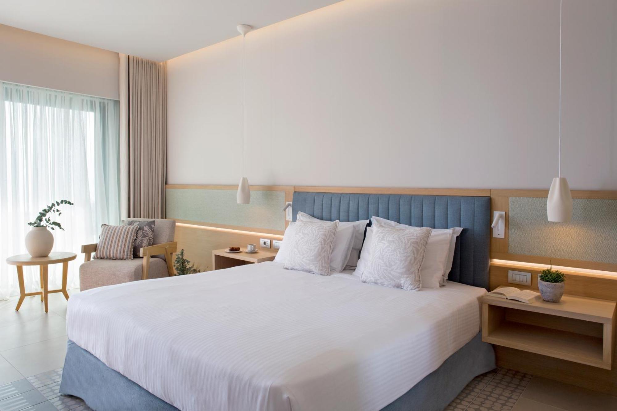 Ammoa Luxury Hotel & Spa Resort Nikiti  Exterior photo Deluxe room